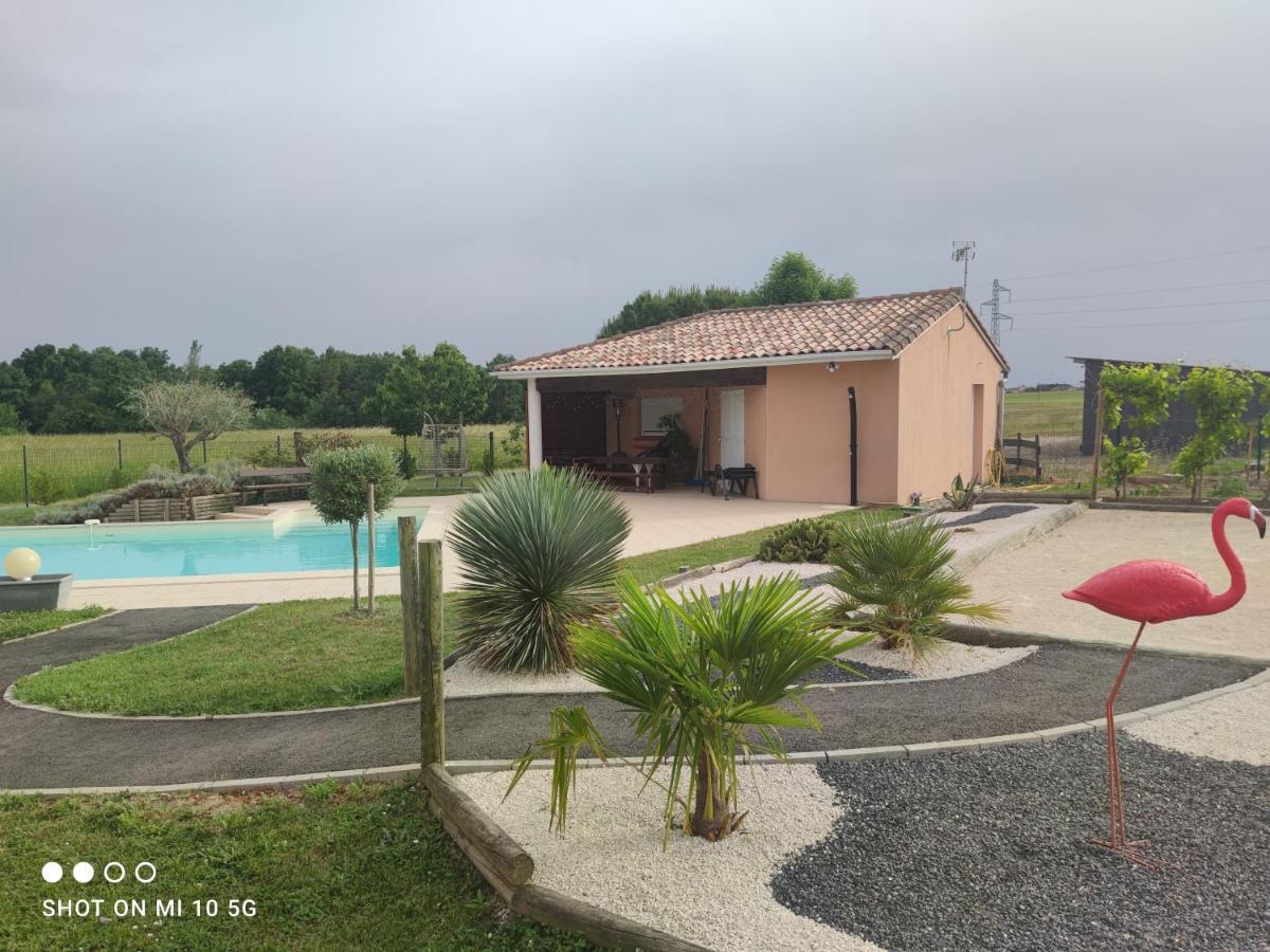 Le Gite Du Font Blanque Campsas Esterno foto
