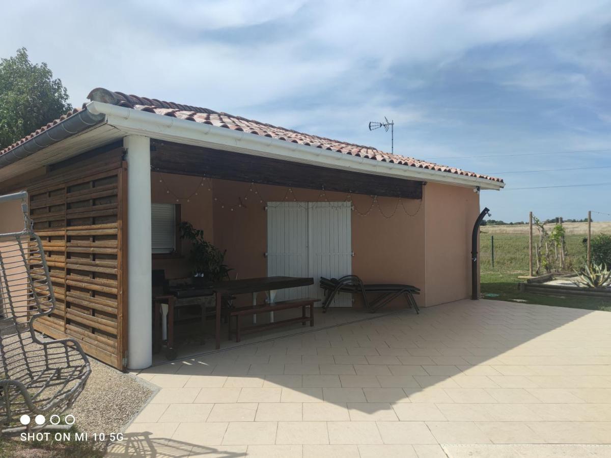 Le Gite Du Font Blanque Campsas Esterno foto